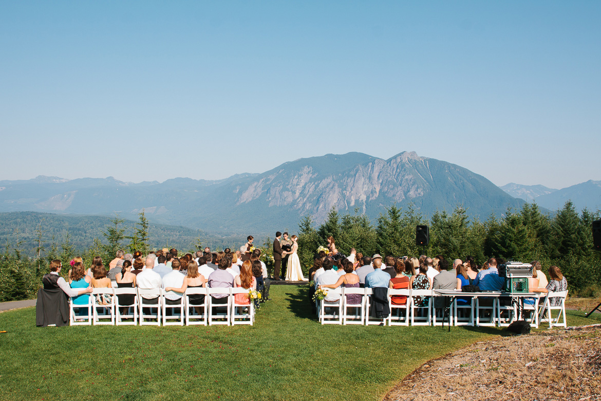 Wedding ceremony at Snoqualmie Point Park Cascade Mt views