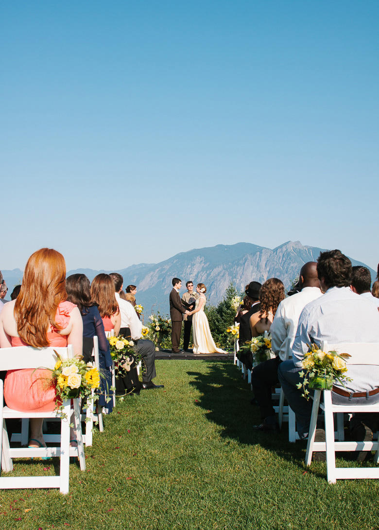 Wedding ceremony at Snoqualmie Point Park with Cascade Mountain views
