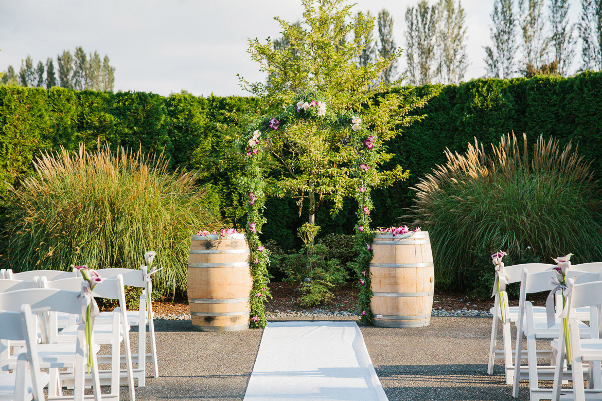 Ceremony site for Columbia Winery wedding in Woodinville