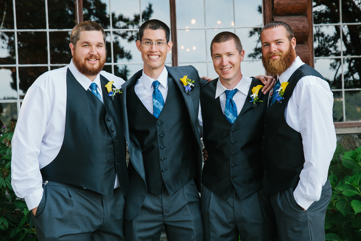 Groom and groomsmen at Kiana Lodge wedding in Poulsbo, WA