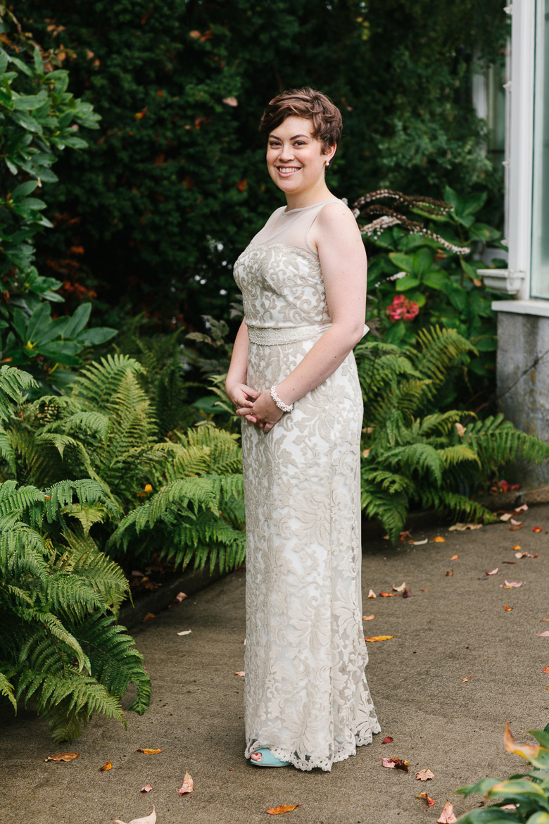 Bridal portrait at Volunteer Park in Seattle, WA before wedding at Melrose Market Studios